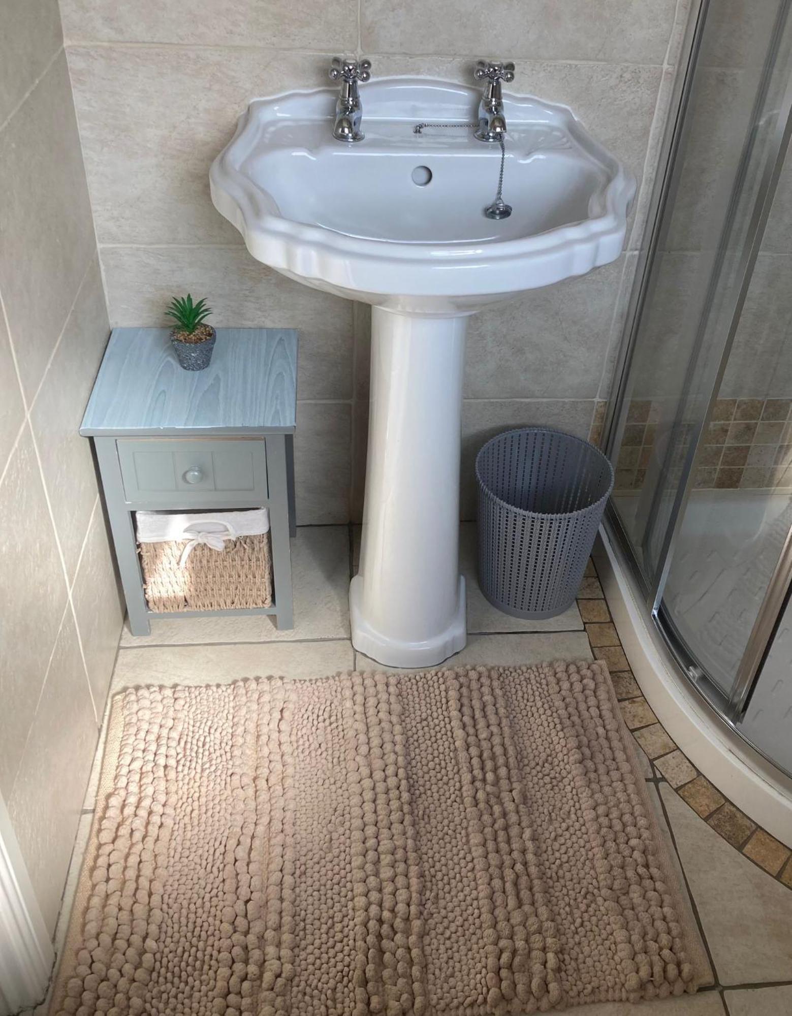 Newry Premium B&B Экстерьер фото